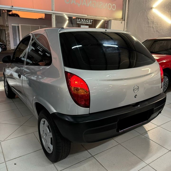 CHEVROLET CELTA 1.0 2P 2001