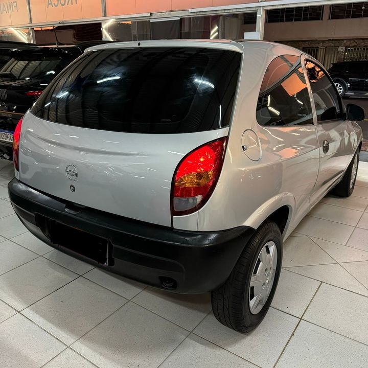 CHEVROLET CELTA 1.0 2P 2001