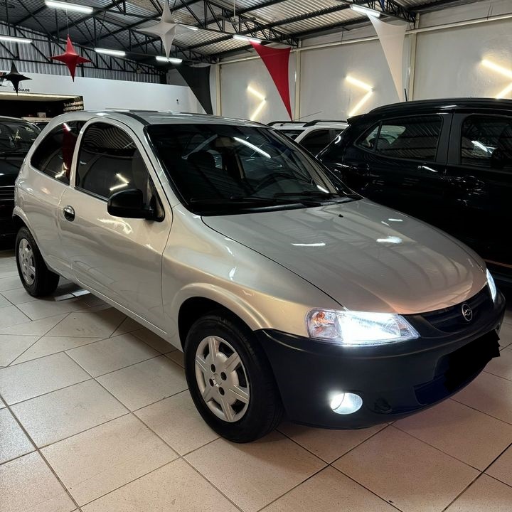 CHEVROLET CELTA 1.0 2P 2001