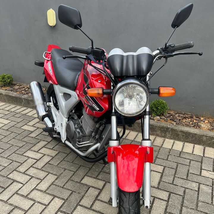 HONDA CBX 250 TWISTER 2008